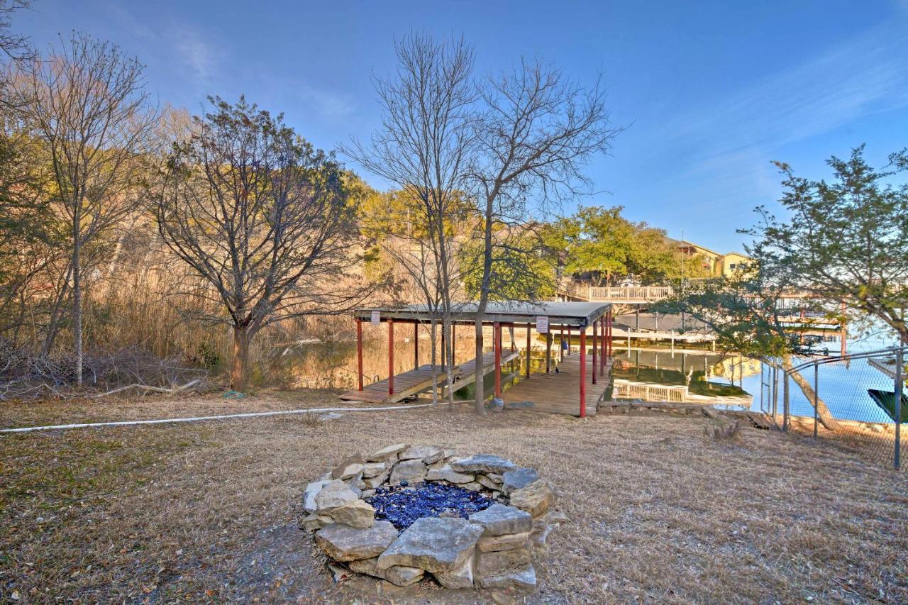 Chic Lakefront Granbury Getaway With Private Dock! Exteriör bild